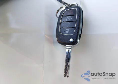 2017 Hyundai Tucson Eco z USA, uszkodzony, nr VIN KM8J33A25HU473583